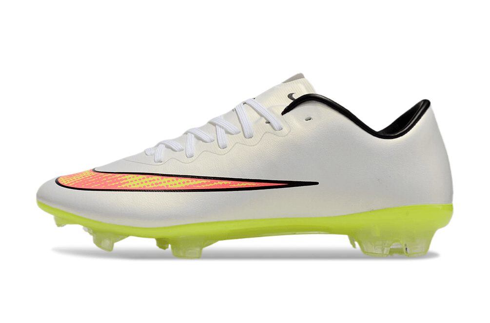 CHUTEIRA NIKE MERCURIAL VAPOR 10 ELITE FG + MEIA E BOLSA