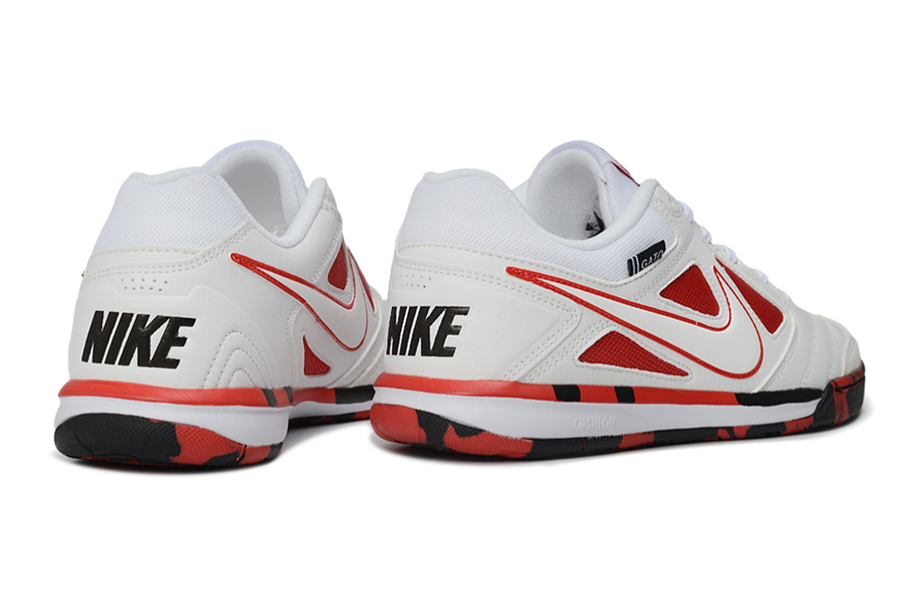 Futsal Supreme x Nike SB Gato + MEIA E BOLSA