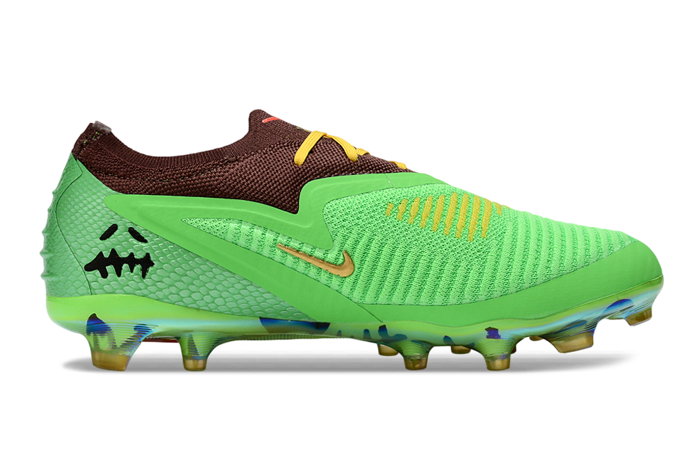 Chuteira Campo NIKE Phantom 6 Elite Low AG Travis Scott Verde - Marrom