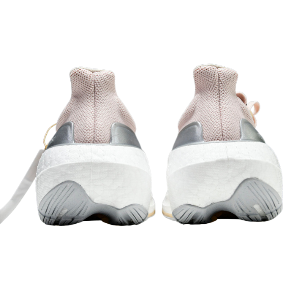 TĂȘnis Adidas Ultraboost Light Bege