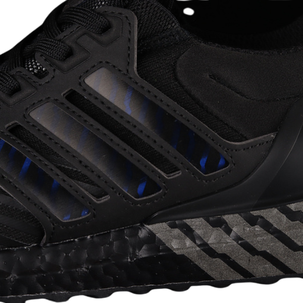 TĂȘnis Adidas Ultraboost Light Preto e Azul