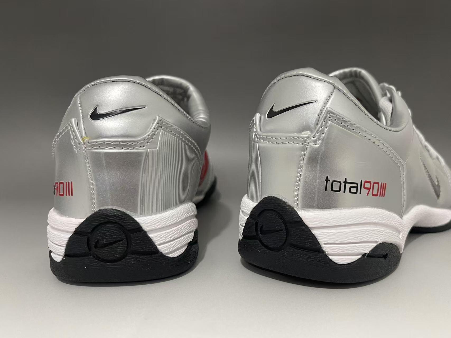 Chuteira FUTSAL NIKE TOTAL 90 IC