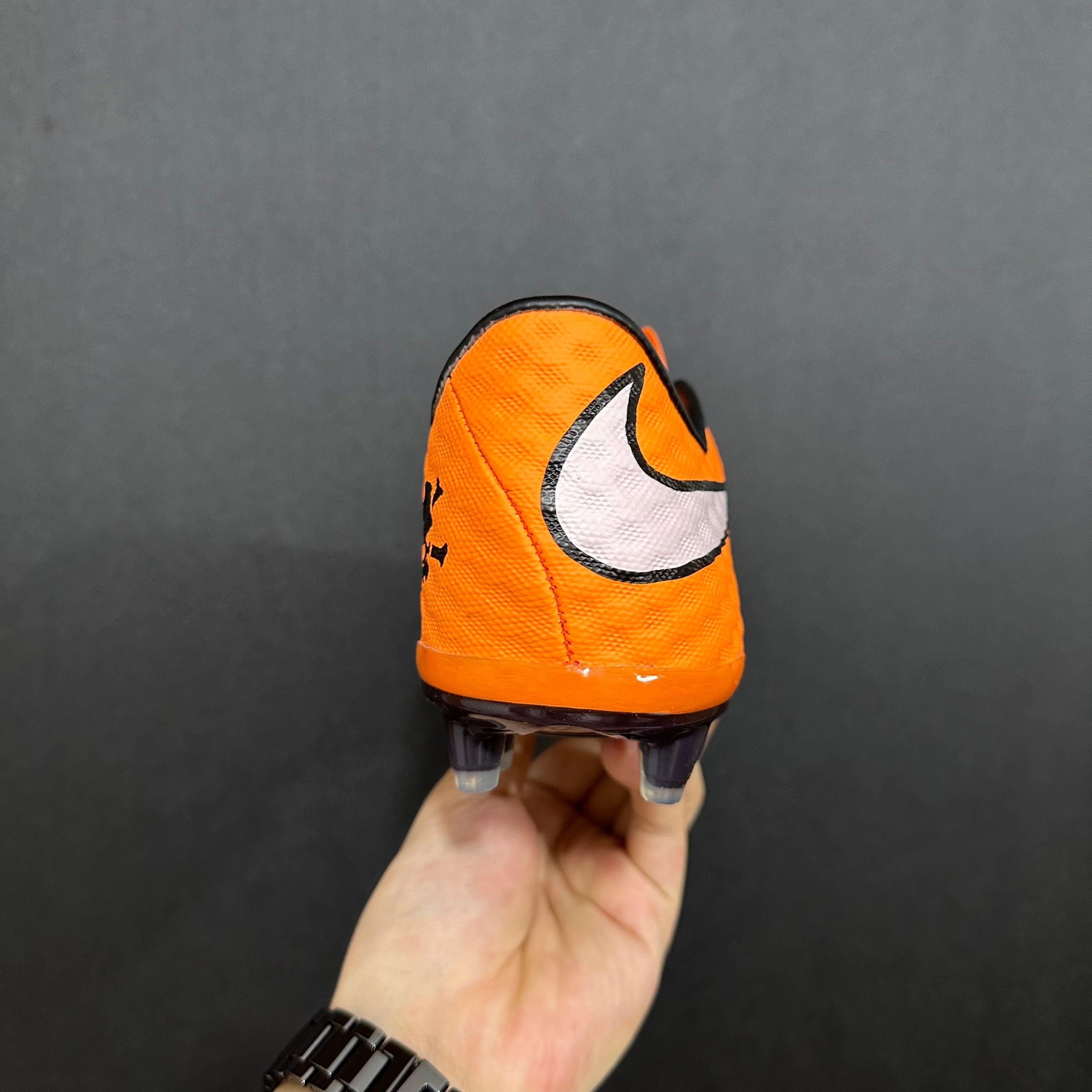 CHUTEIRA NIKE HYPERVENOM VAPOR 10 ELITE FG + MEIA E BOLSA