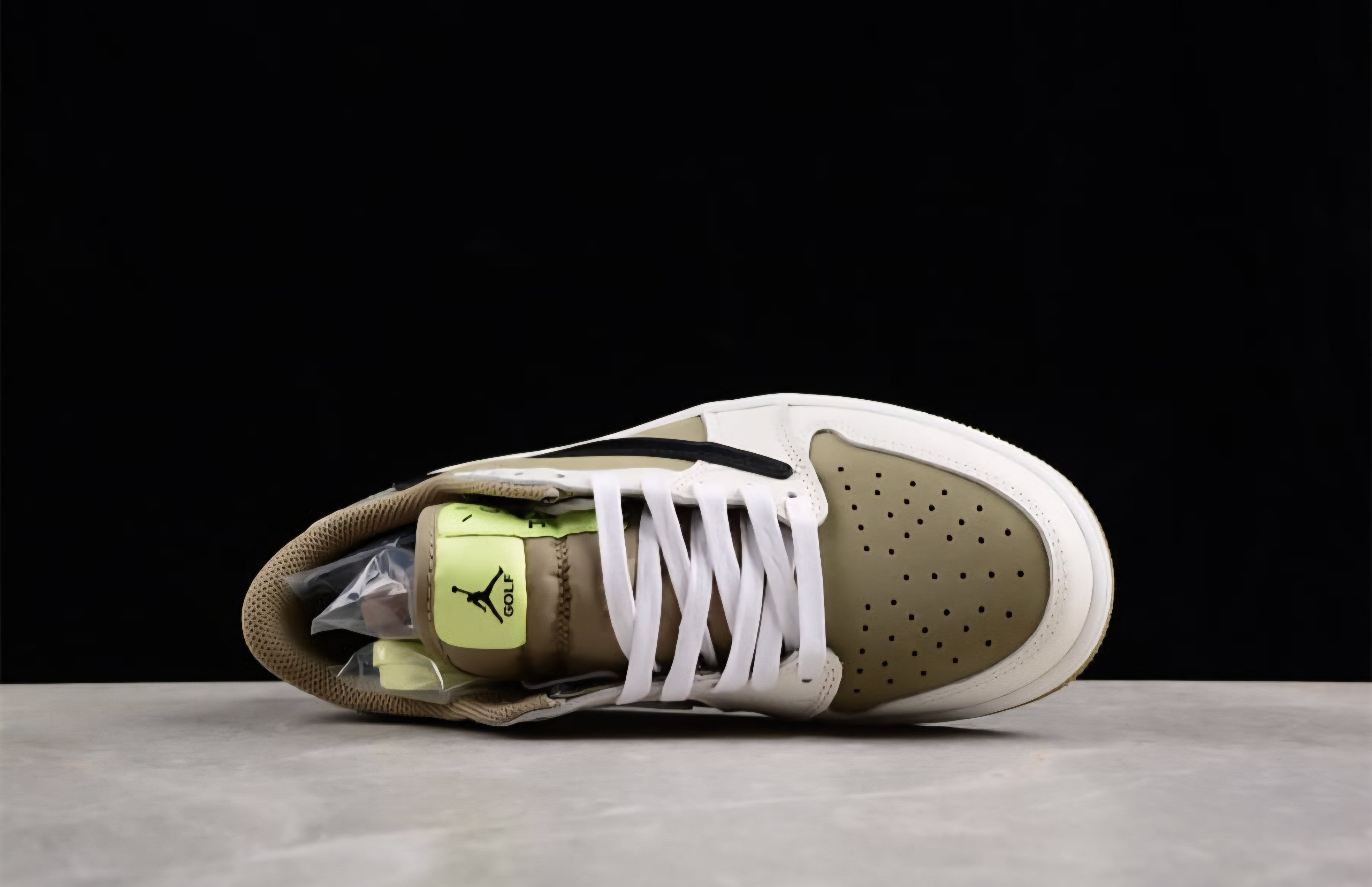Travis Scott x Air Jordan 1 Low Golf Neutral Olive