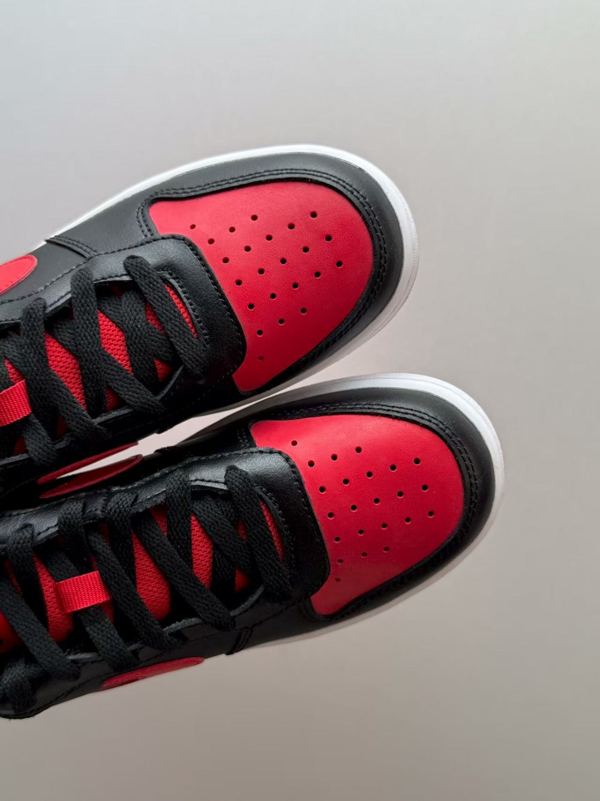 Tênis Nike Court Borough Low 2 Black University Red