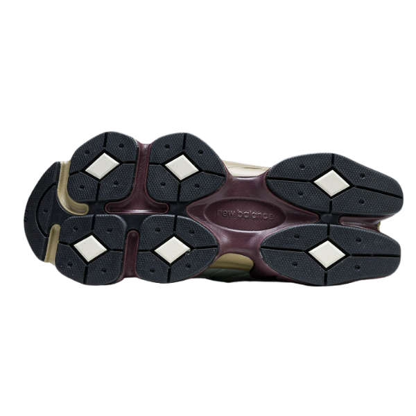 Tênis New Balance 9060 Clay Ash