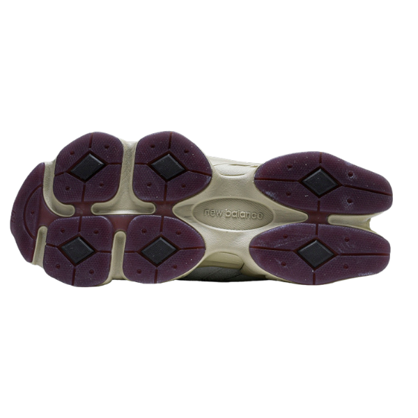 Tênis New Balance 9060 Black Coffe