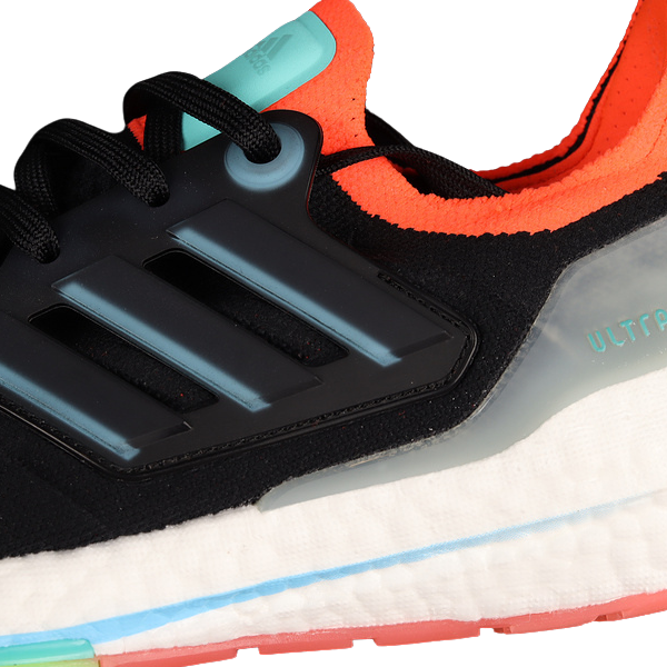 Tênis Adidas Ultraboost Light Preto, Laranja e Azul