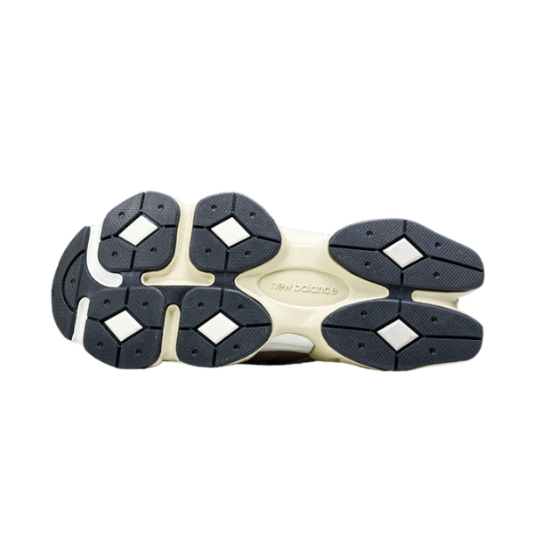 Tênis New Balance 9060 Sparrow