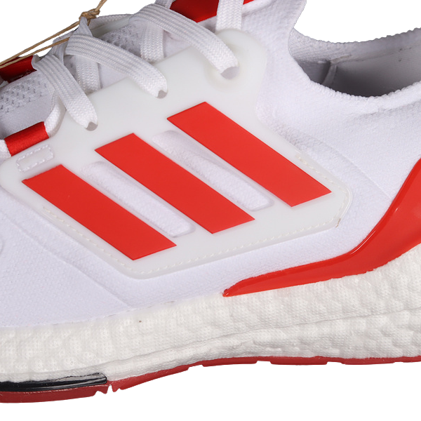 Tênis Adidas Ultraboost Light Branco e Vermelho