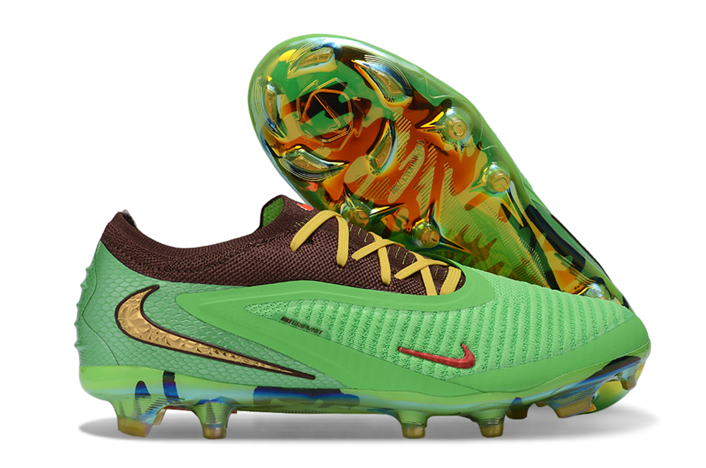 Chuteira Campo NIKE Phantom 6 Elite Low AG Travis Scott Verde - Marrom