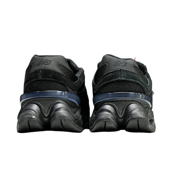 Tênis New Balance 9060 Triple Black