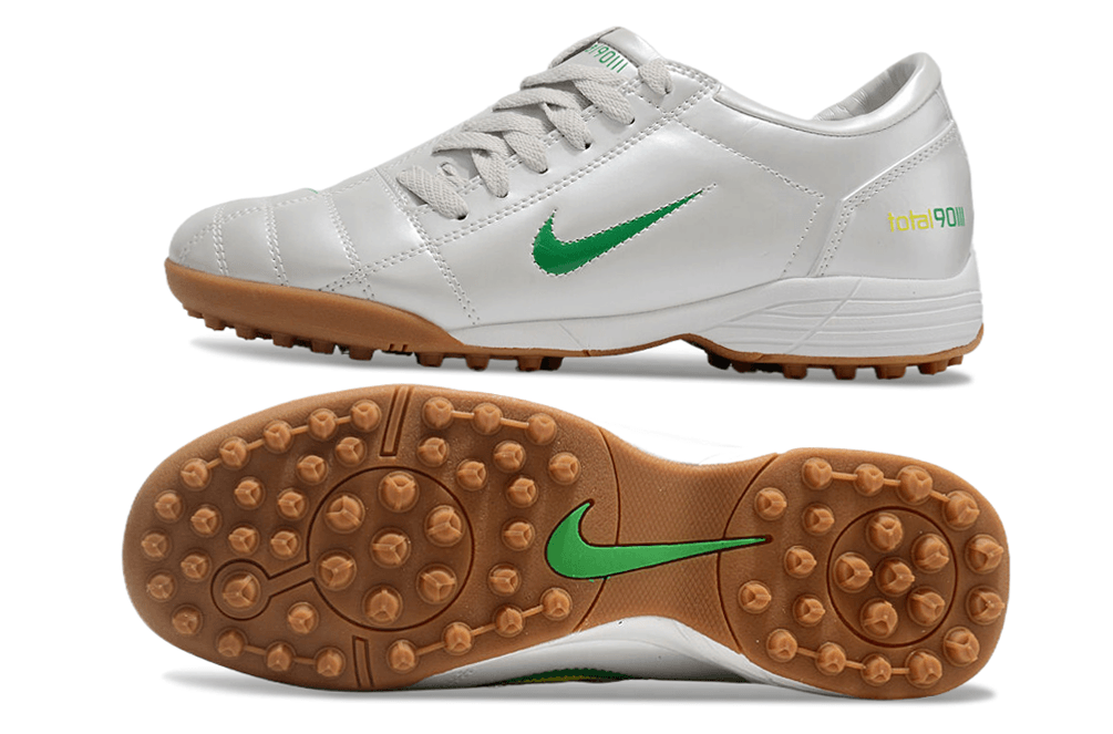 Chuteira Society NIKE TOTAL 90 TF