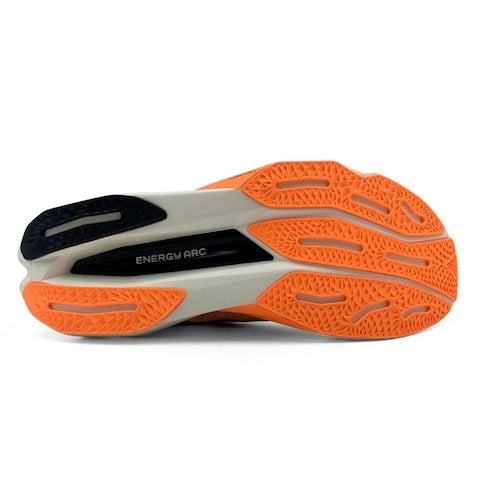 Tênis New Balance Fuelcell Supercomp Elite V4 ( COM PLACA )