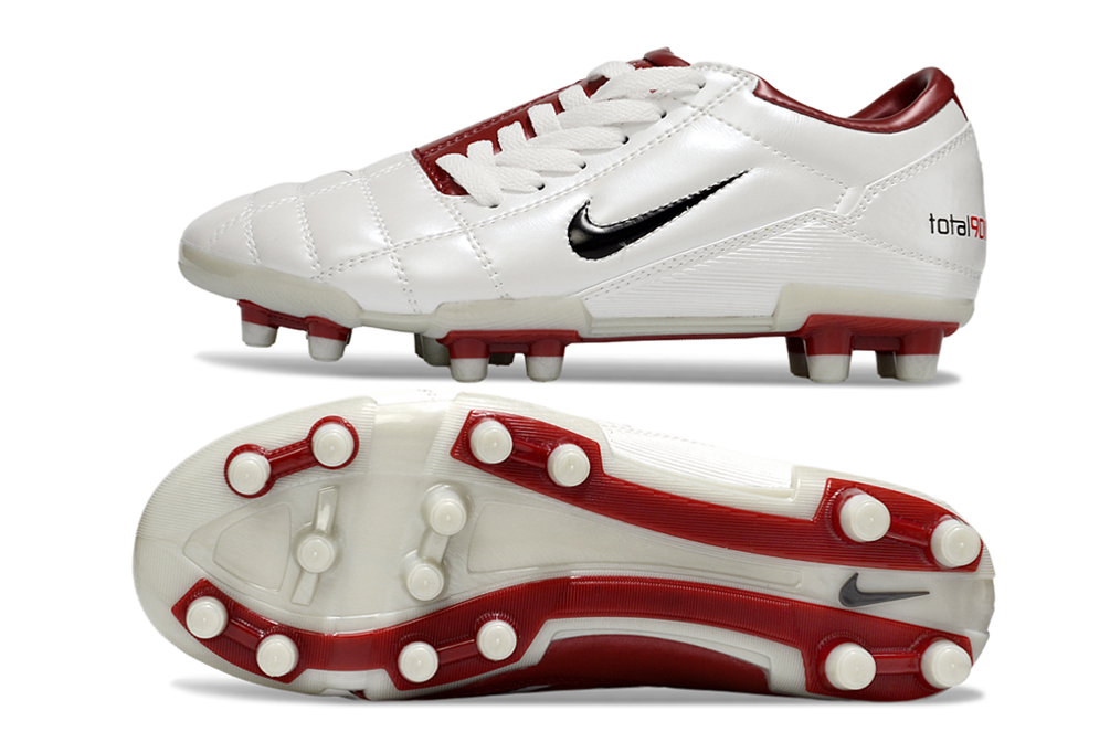 Chuteira NIKE TOTAL 90