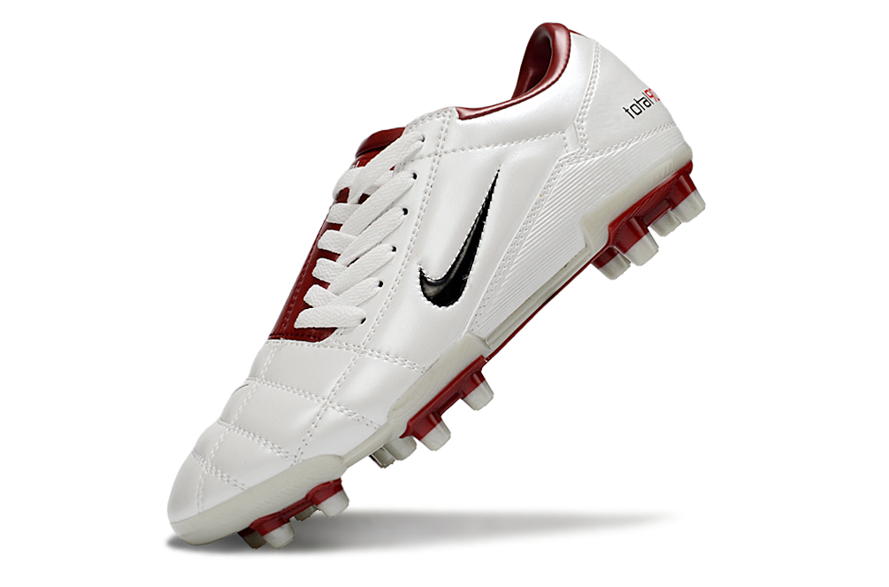 Chuteira NIKE TOTAL 90